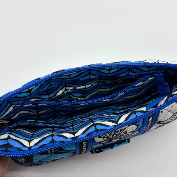 Vera Bradley Blue and Black Floral Clutch Wristlet Wallet - Picture 5 of 5